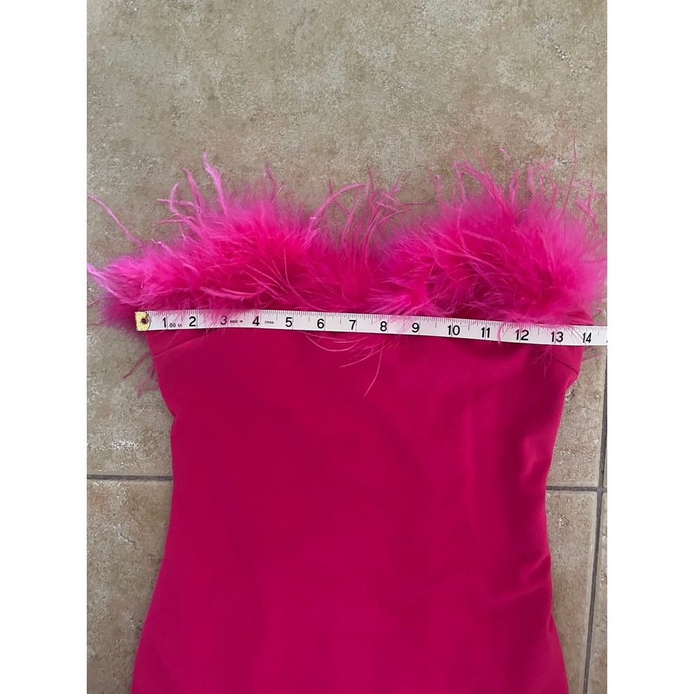NWT Windsor Hot Pink Feather Trim Strapless Mini Bodycon Dress Size M - Picture 6 of 9